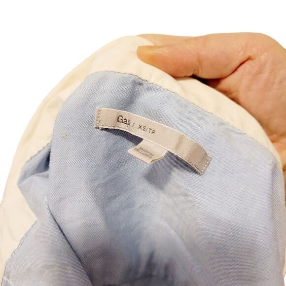 2/$20 Y2K Gap Blue with White Buttons Down Shirt Size: XS - Picture 5 of 6